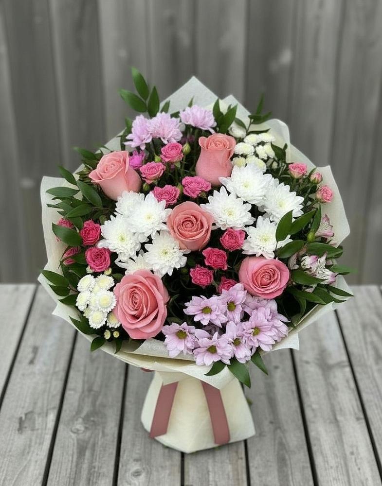 Букет цветов из: Альстромерии, Гвоздики, Розы и Хризантемы в Балакирево