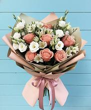 Букет цветов из:  Розы, Альстромерии и Лизиантусы в Балакирево