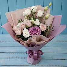 Букет цветов из:  Розы и Лизиантусы в Балакирево
