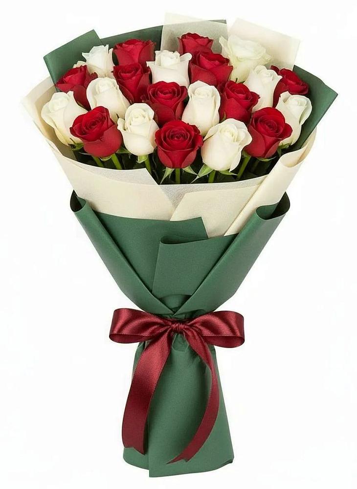 Букет Микс из красных и белых роз в Балакирево