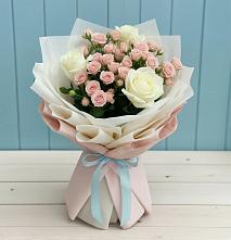 Букет цветов из:  Розы в Балакирево