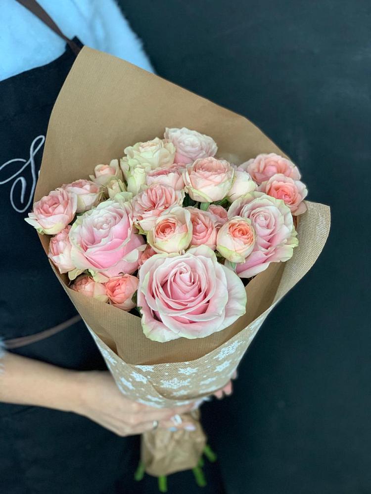 Букет цветов из: Хризантемы и Розы в Балакирево