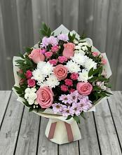 Букет цветов из:  Альстромерии, Гвоздики, Розы и Хризантемы в Балакирево