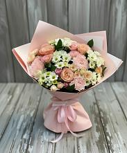 Букет цветов из:  Гвоздики, Розы и Хризантемы в Балакирево
