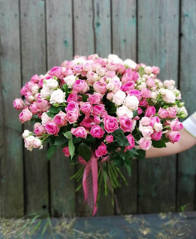 Букет Розовые кустовые розы Натали и Лав Лидия в Балакирево