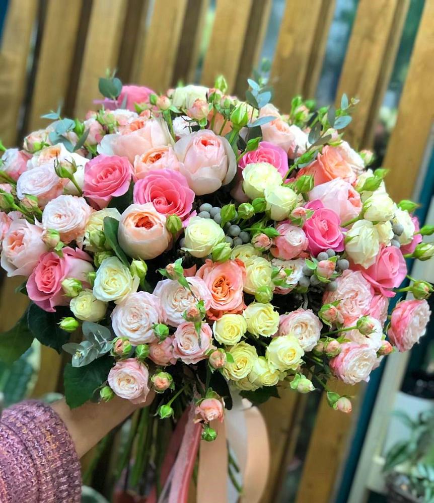 Букет цветов из: Розы в Балакирево