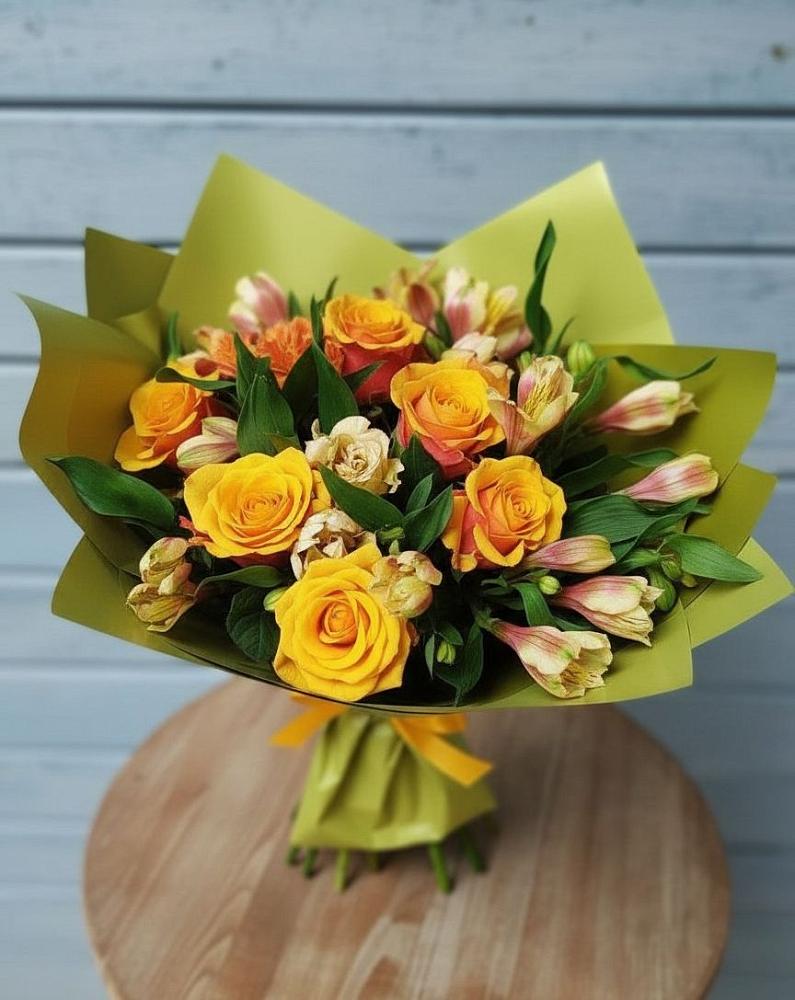 Букет цветов из: Альстромерии и Розы в Балакирево