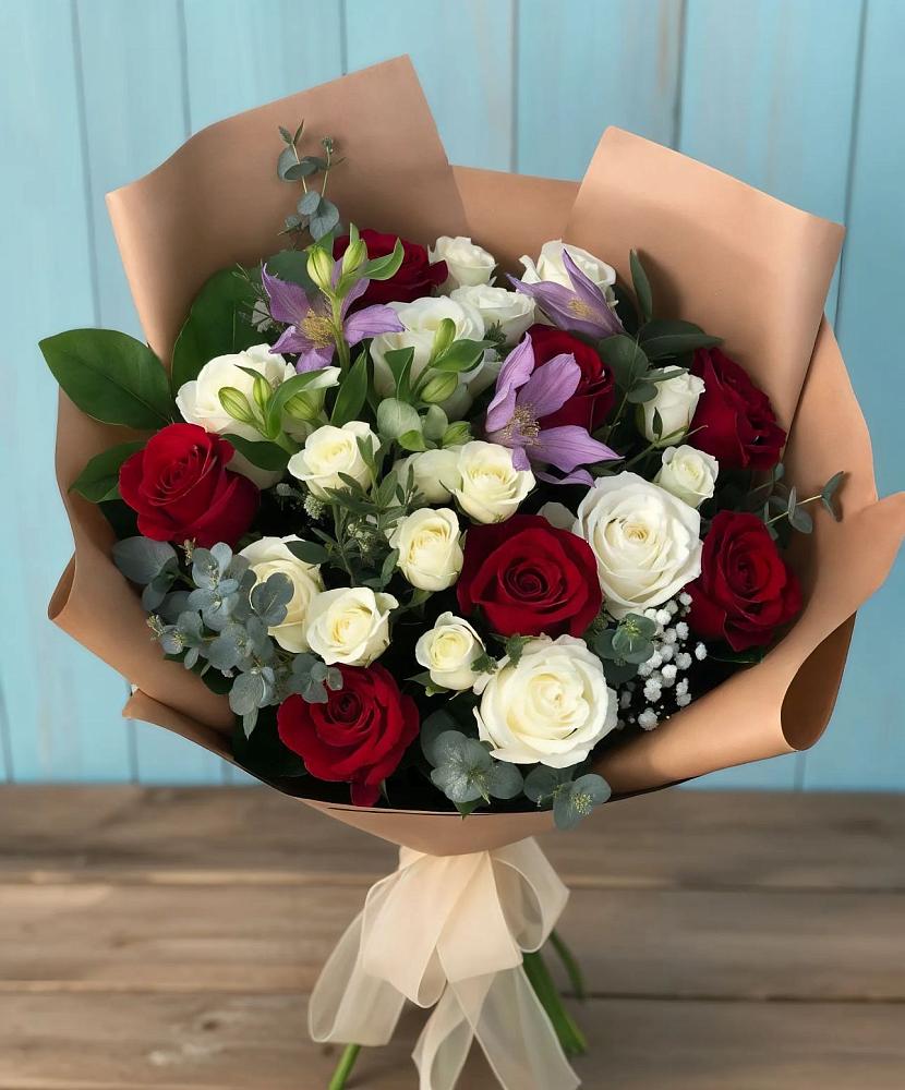 Букет цветов из: Розы и Альстромерии в Балакирево