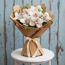 Букет цветов из:  Орхидеи и Розы в Балакирево